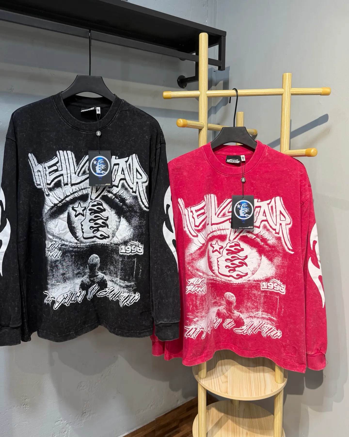 H 9122# Black / I P85 In Stock Hellstar / T （fabric): 26 300 Sizes（size）：S-M- L- X L （colour）： Black/